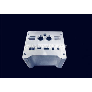 맞춤형 오디오 장비 하우징 알루미늄 CNC 압출 부품